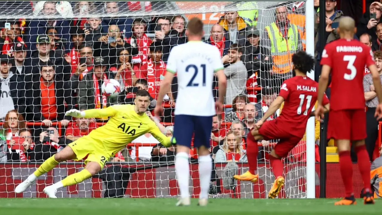 موعد مباراة ليفربول وتوتنهام في الدوري الإنجليزي والقنوات الناقلة والتشكيل المتوقع